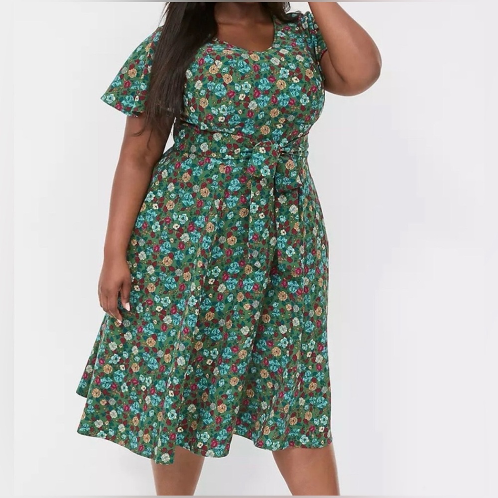 Lane Bryant Lena V Neck Green Floral Midi Dress Size 18 NWT